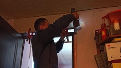 Студенты Георгиевского колледжа отремонтировали дом участника СВО