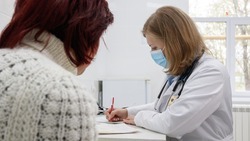 Больше 300 пациентов в день принимают врачи георгиевской поликлиники