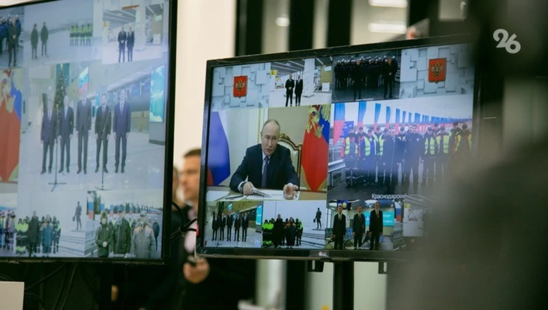 Президент России в режиме телемоста открыл новый терминал аэропорта в Ставрополе