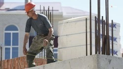 Новый корпус кисловодской больницы достроят к концу 2023 года