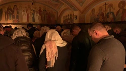 В отреставрированном храме в Железноводске провели ночное богослужение