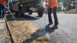 Дороги на шести улицах ремонтируют в Георгиевском округе