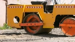 Дорогу, ведущую к поликлинике, ремонтируют в Кисловодске