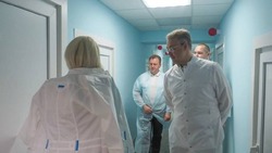 Глава Ставрополья Владимир Владимиров посетил Южный военный госпиталь 