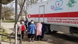Жители села на Ставрополье обследовались в передвижном лечебно-диагностическом комплексе