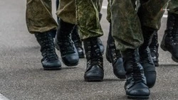 Волонтёры станицы Александрийской шьют зимние вещи для бойцов СВО