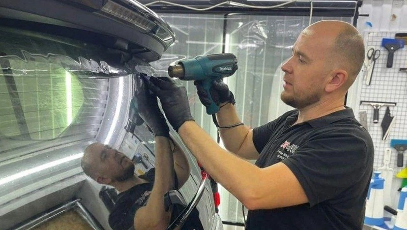 Собственный автосалон на средства соцконтракта открыл житель Георгиевска