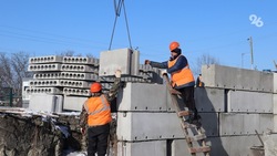 На месте аварийной школы в ставропольском селе возводят новое здание 